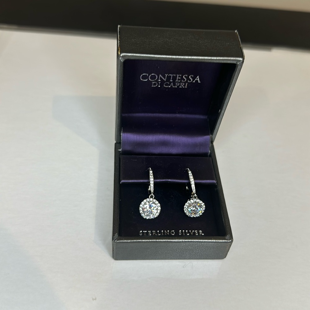 NIB Sterling Silver Contessa Di Capri Dangle Earrings